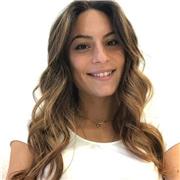 Dottoressa in Psicologia Clinica impartisce lezioni